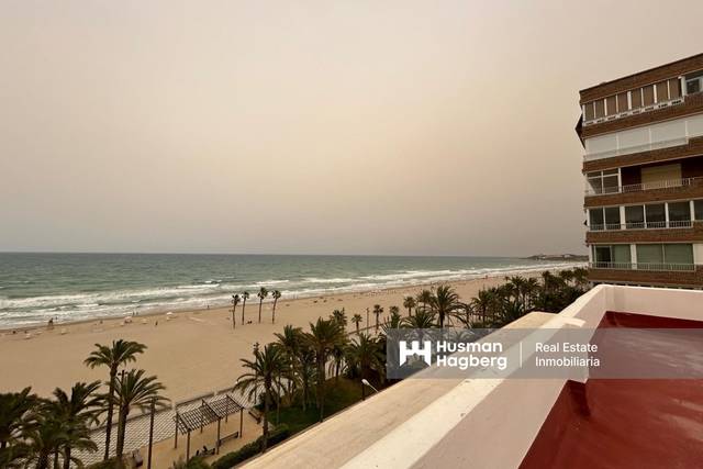 Apartamento en Venta en Playa de San Juan