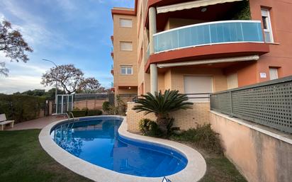 Swimming pool of Apartment for sale in Cambrils  with Air Conditioner, Heating and Terrace