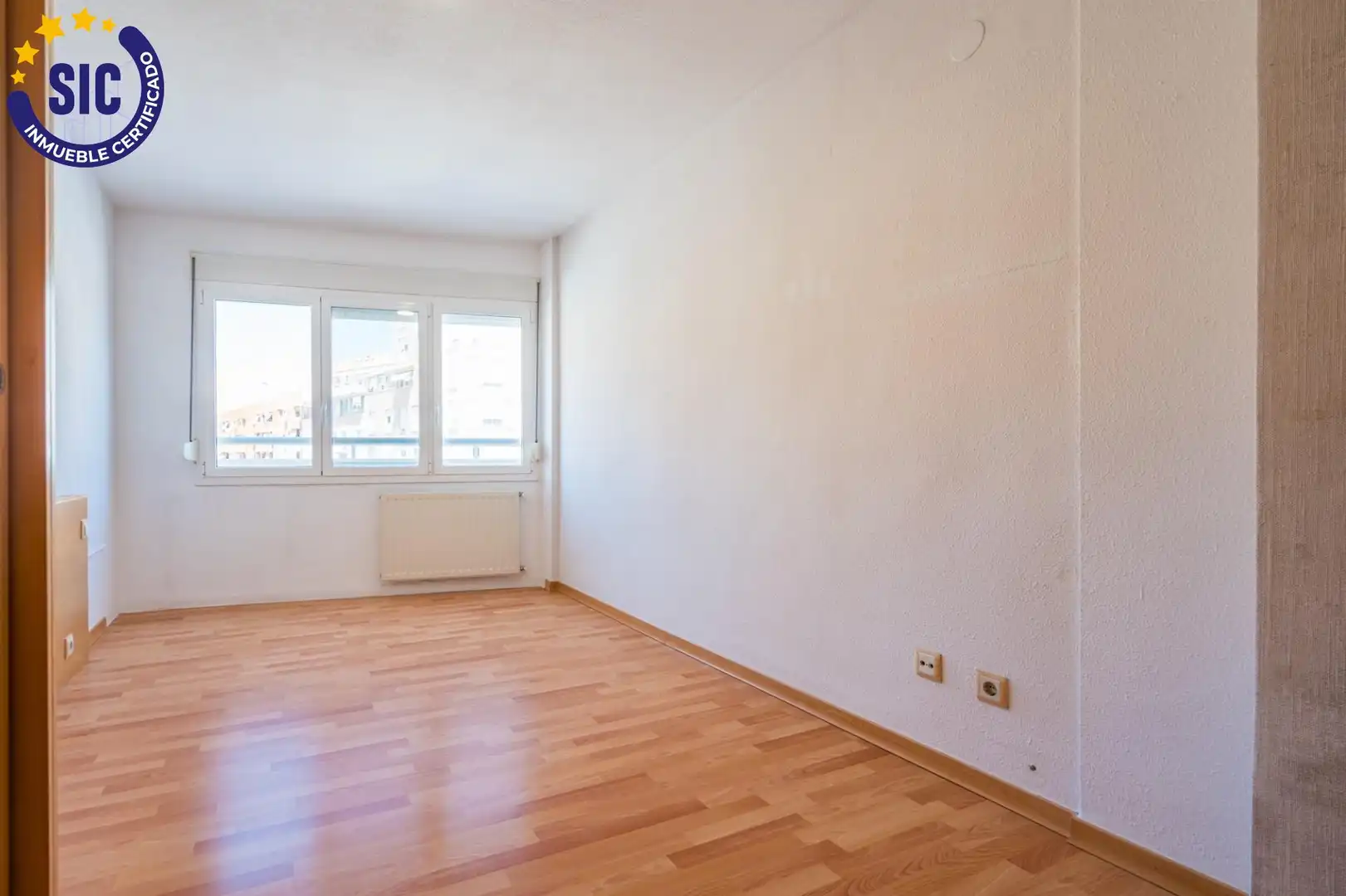 Habitación de Piso en venta en Valencia con Aire acondicionado, Calefacción y Terraza