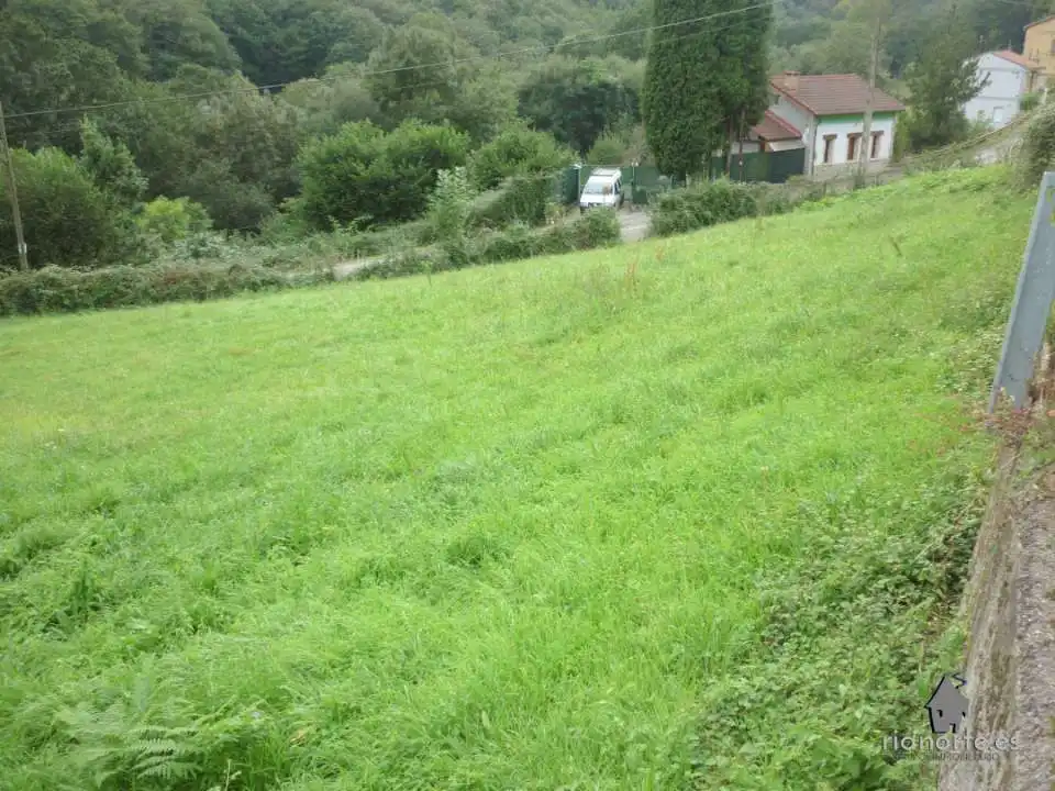 Residential land for sale in Calle Cimalavilla, imagen 2