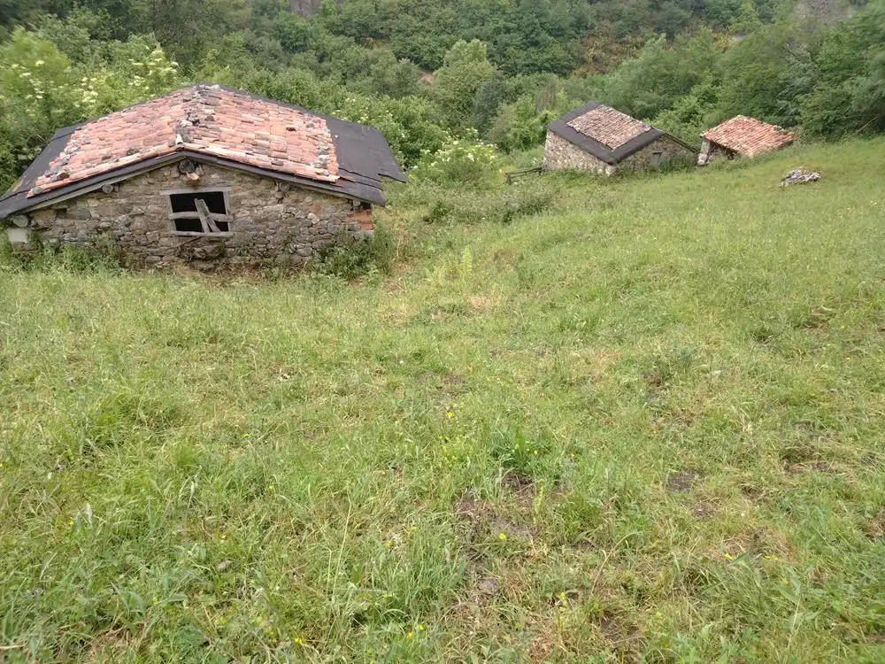 Country house zum Verkauf in Aller
