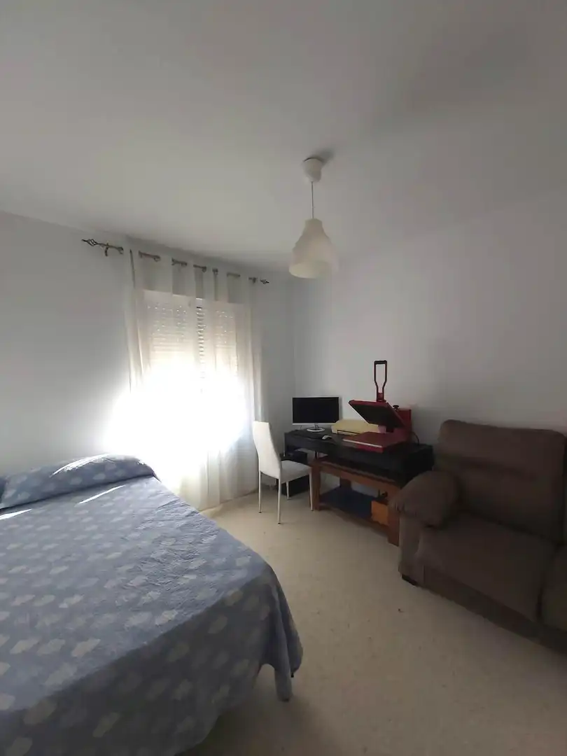Schlafzimmer von Haus oder Chalet zum Verkauf in Utrera mit Klimaanlage, Heizung und Abstellraum