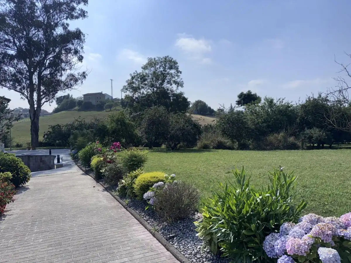 Casa o xalet en venda en Siero amb Calefacció, Jardí privat i Terrassa