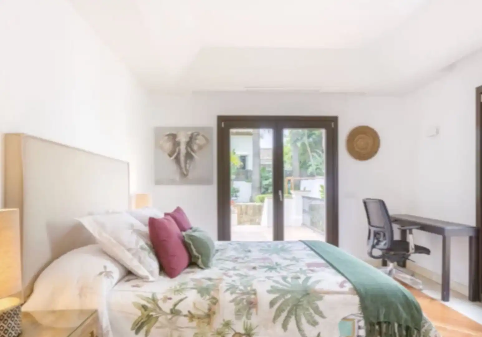 Dormitori de Casa o xalet de lloguer en Marbella amb Aire condicionat, Terrassa i Piscina