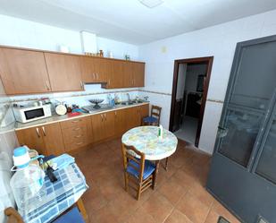 Cuina de Casa o xalet en venda en Mirandilla amb Terrassa