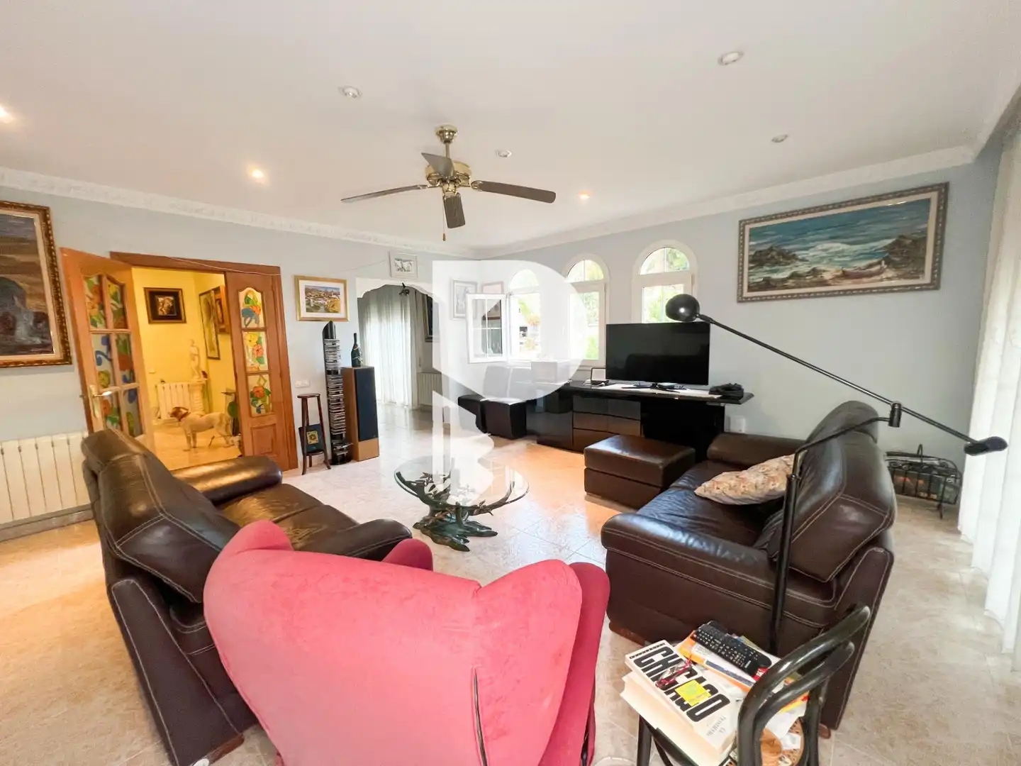 Sala de estar de Casa o chalet en venta en Vallirana con Calefacción, Jardín privado y Terraza