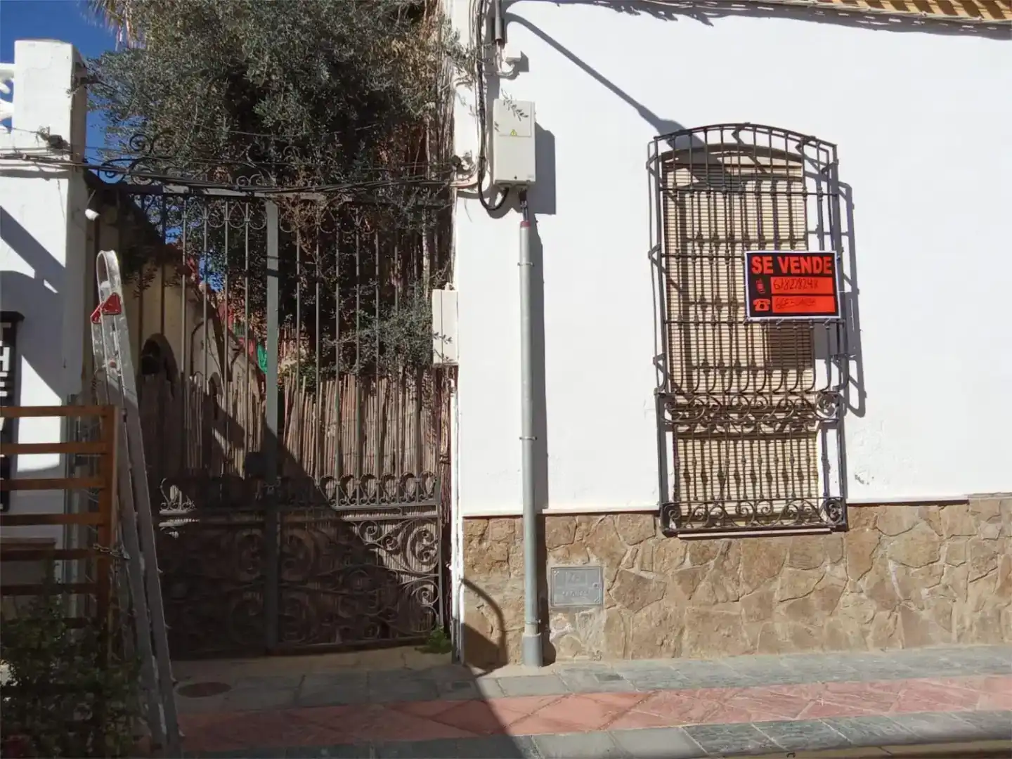 Exterior view of Ground floor for sale in Vera Ciudad