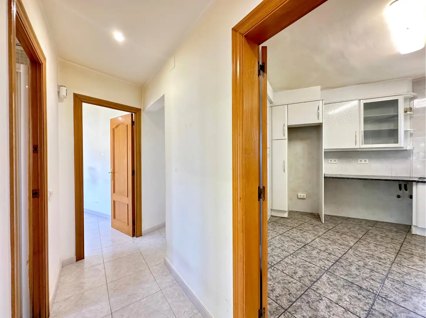 Wohnung zum Verkauf in Torelló mit Heizung, Terrasse und Ofen