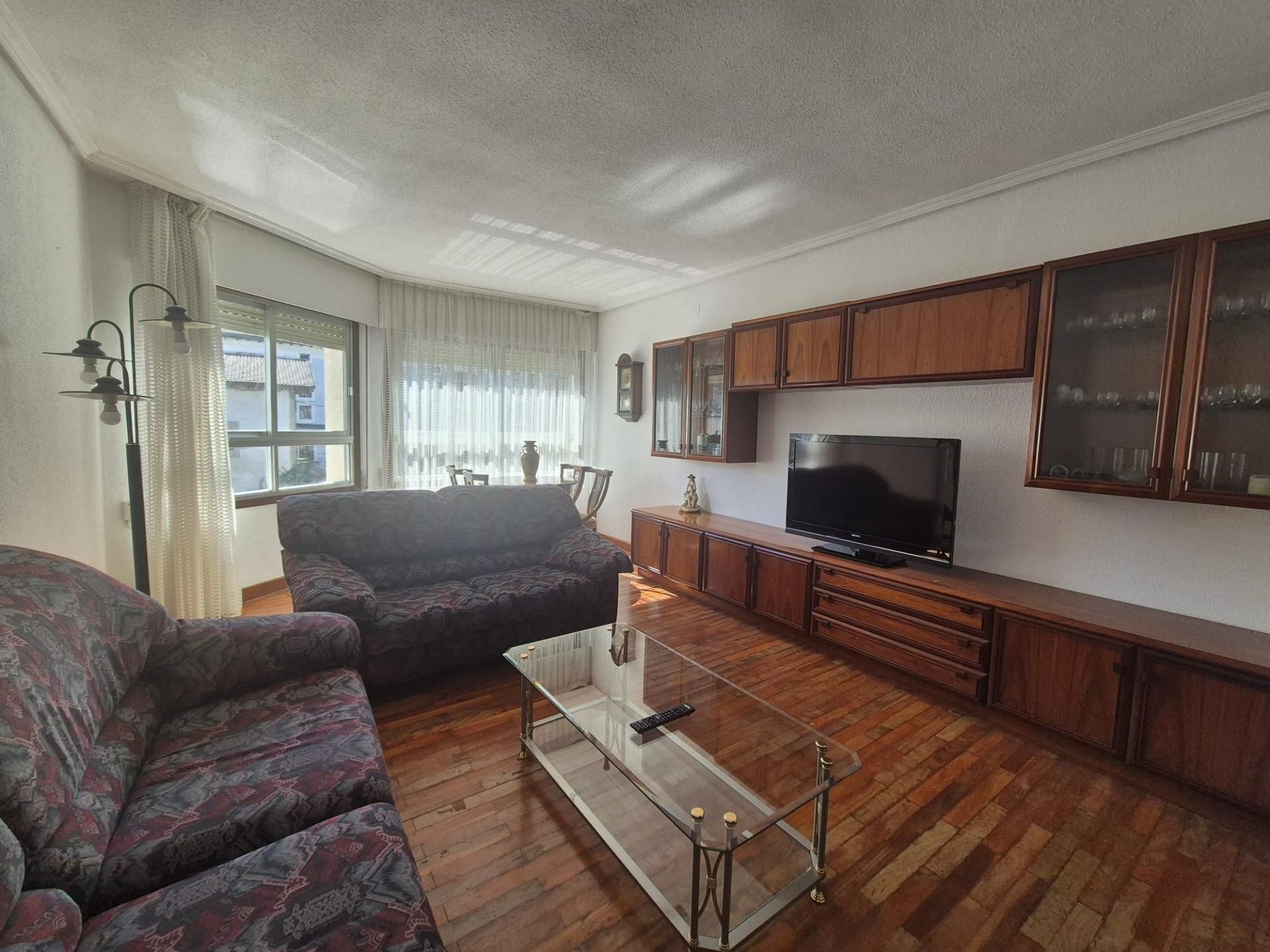 Living room of Flat to rent in Valle de Mena  with Balcony