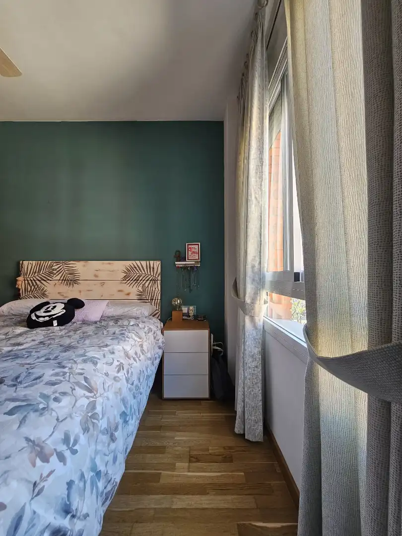 Habitación de Piso en venta en Barcelona con Parquet, Amueblado y Horno