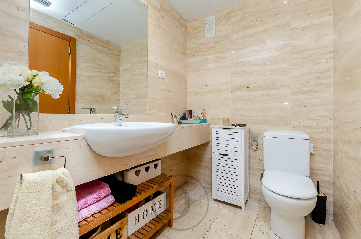 Badezimmer von Wohnung zum Verkauf in Esplugues de Llobregat mit Klimaanlage, Terrasse und Balkon