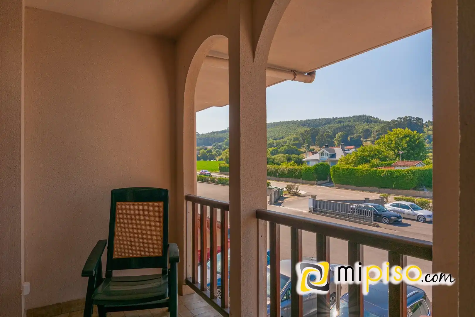 Terraza de Piso en venta en Arnuero con Calefacción, Terraza y Amueblado