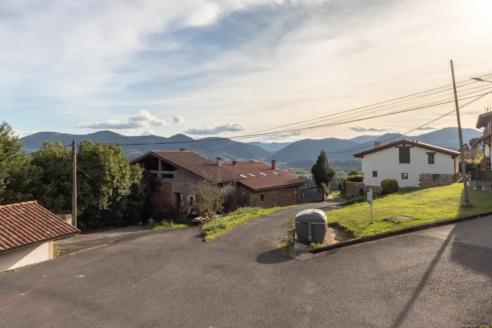 Vista exterior de Casa o chalet en venta en Galdames con Parquet, Trastero y Piscina