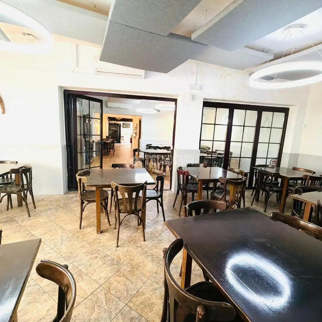 Commercial properties for sale in Villaconejos  with Air Conditioner