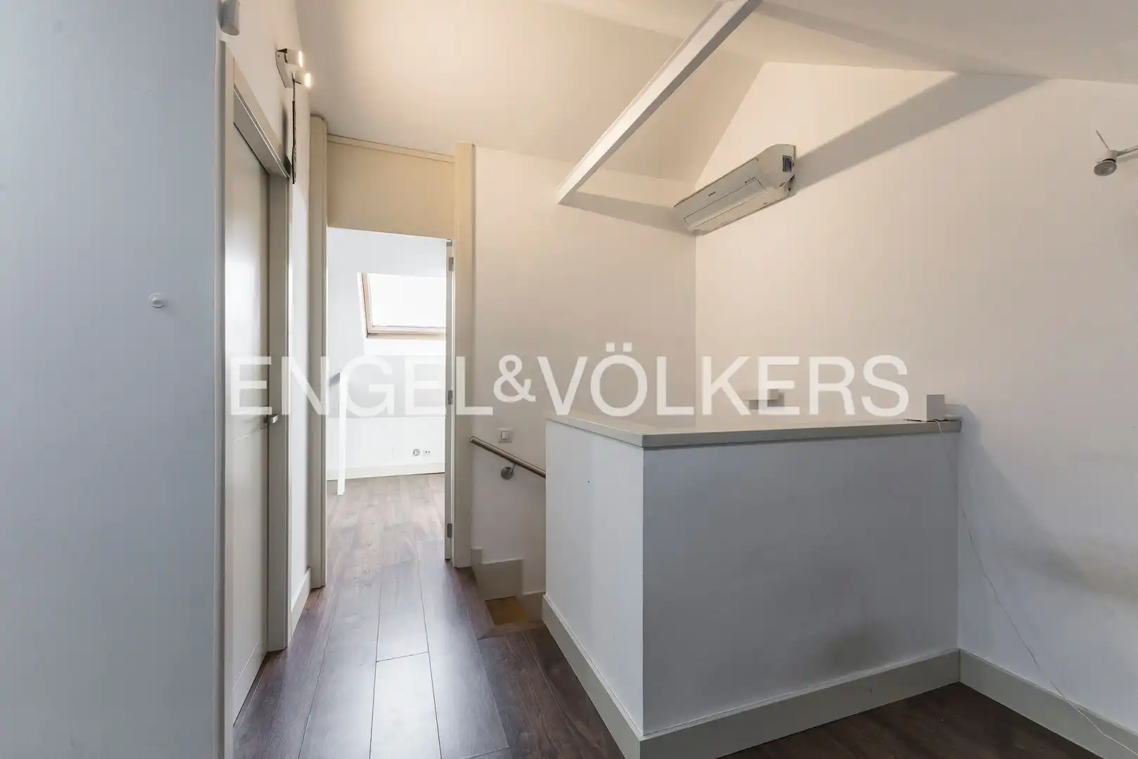 Casa a schiera con terrazza in vendita a El Soto de la Moraleja, imagen 35