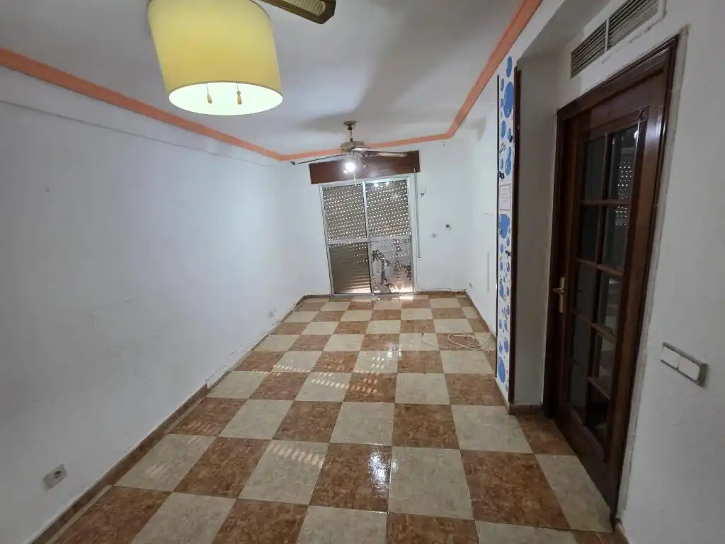 Wohnung zum Verkauf in Calle Fray Martín de Córdoba, Huerta de la Reina - Trassierra