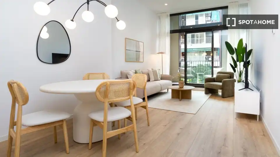 Flat with terrace to rent in Eixample, imagen 6