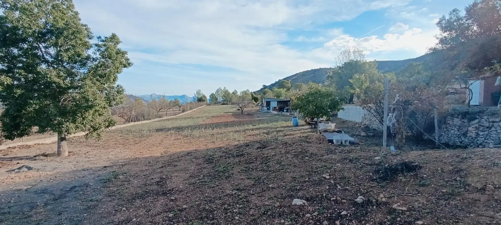 Haus oder Chalet zum Verkauf in Hondón de las Nieves / El Fondó de les Neus mit Privatgarten, Terrasse und Abstellraum