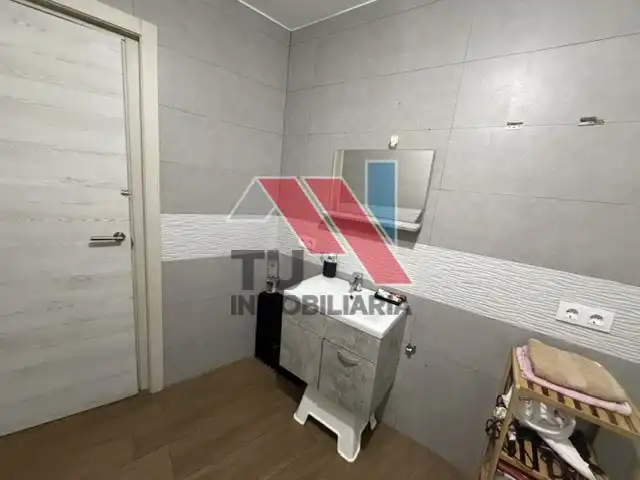 Bathroom of Flat for sale in Fuensalida  with Air Conditioner and Balcony