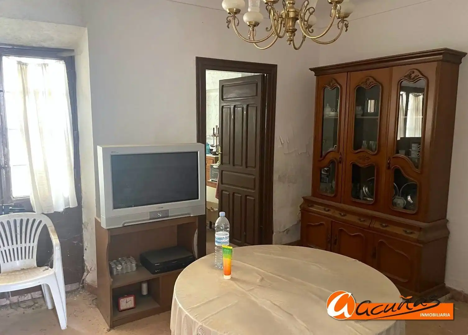 Sala d'estar de Casa adosada en venda en Fuente de Piedra amb Traster