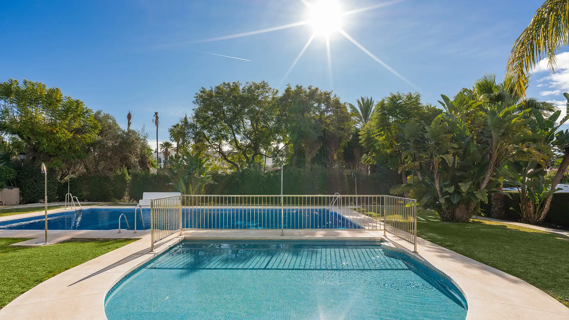 Adosado con piscina en venta en San Pedro de Alcántara, imagen 8