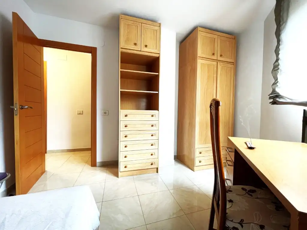 Bedroom of Flat for sale in Benicasim / Benicàssim  with Air Conditioner, Oven and Washing machine