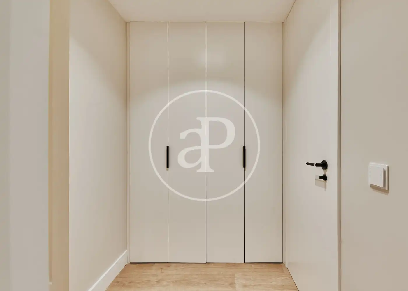 Bedroom of Flat for sale in Madrid  with Air Conditioner, Heating and Furnished