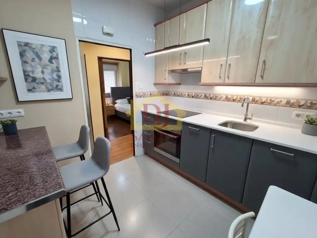 Piso en venta en Carretera LEDESMA, Pizarrales