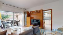 Living room of Single-family semi-detached for sale in Sabadell  with Terrace and Balcony