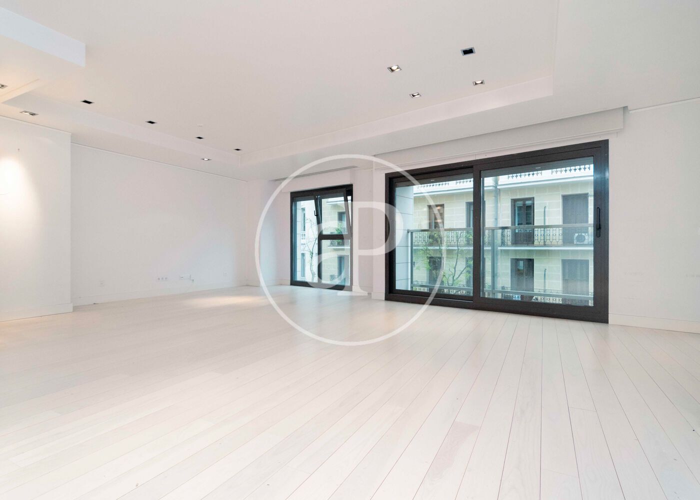 Vista exterior de Pis de lloguer en  Madrid Capital amb Aire condicionat, Calefacció i Traster