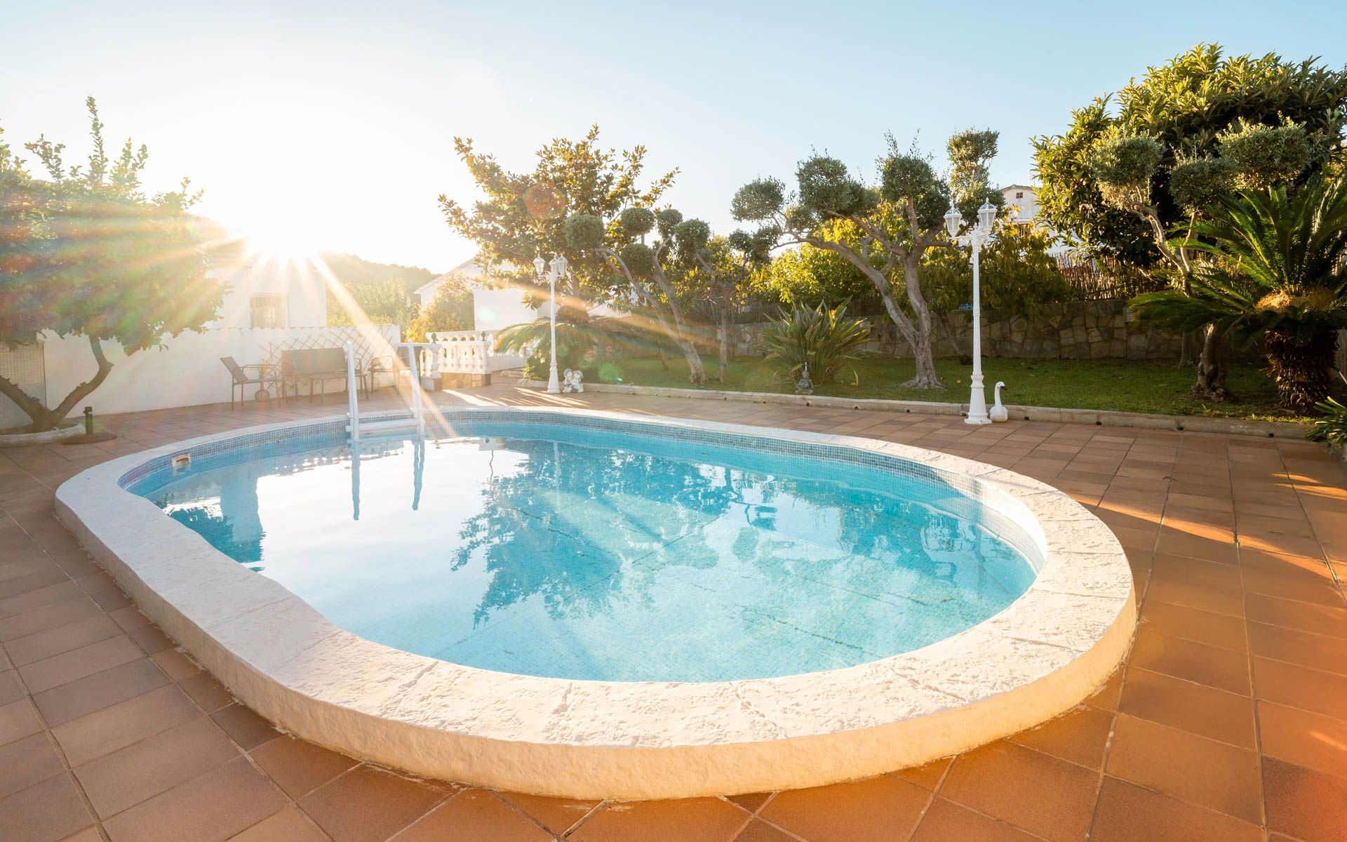 Piscina de Casa o xalet en venda en Calafell amb Aire condicionat, Calefacció i Jardí privat