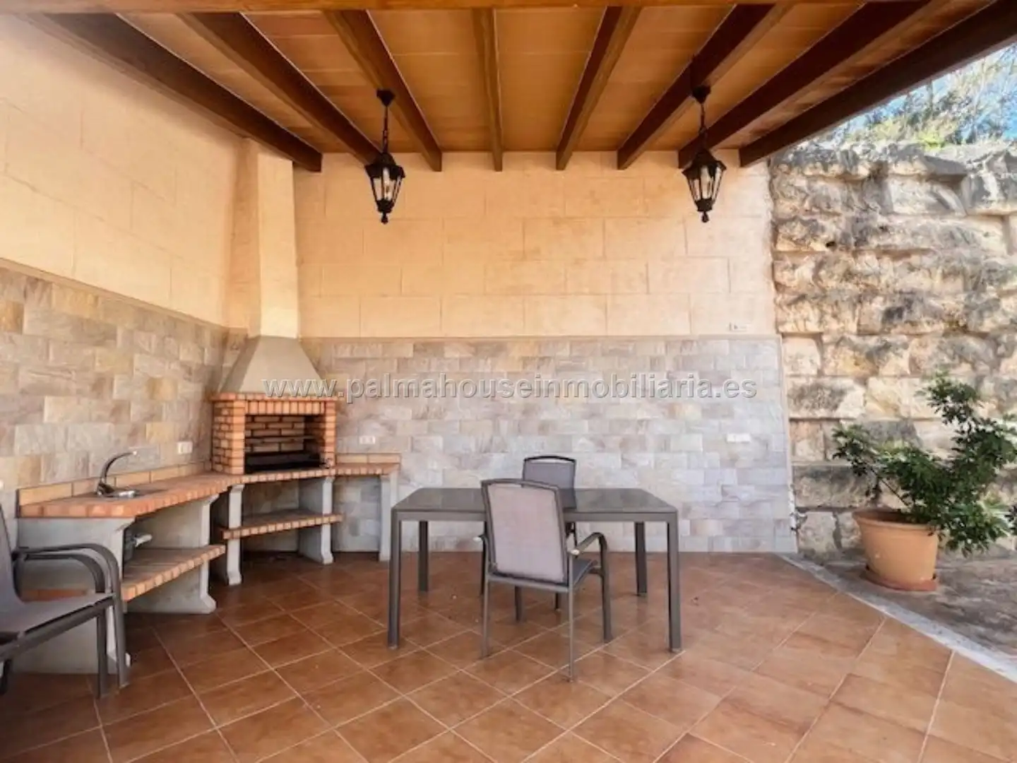 Terraza de Finca rústica de alquiler en Sineu con Aire acondicionado, Terraza y Piscina