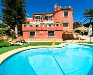 Jardí de Casa o xalet en venda en Calpe / Calp amb Aire condicionat, Terrassa i Piscina