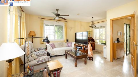 Foto 4 de Casa adosada en venta en Calle Ana Maria Matute, La Zubia Ciudad, La Zubia