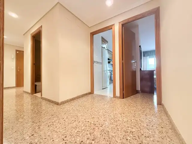 Flat with lift for sale in Oeste, imagen 17