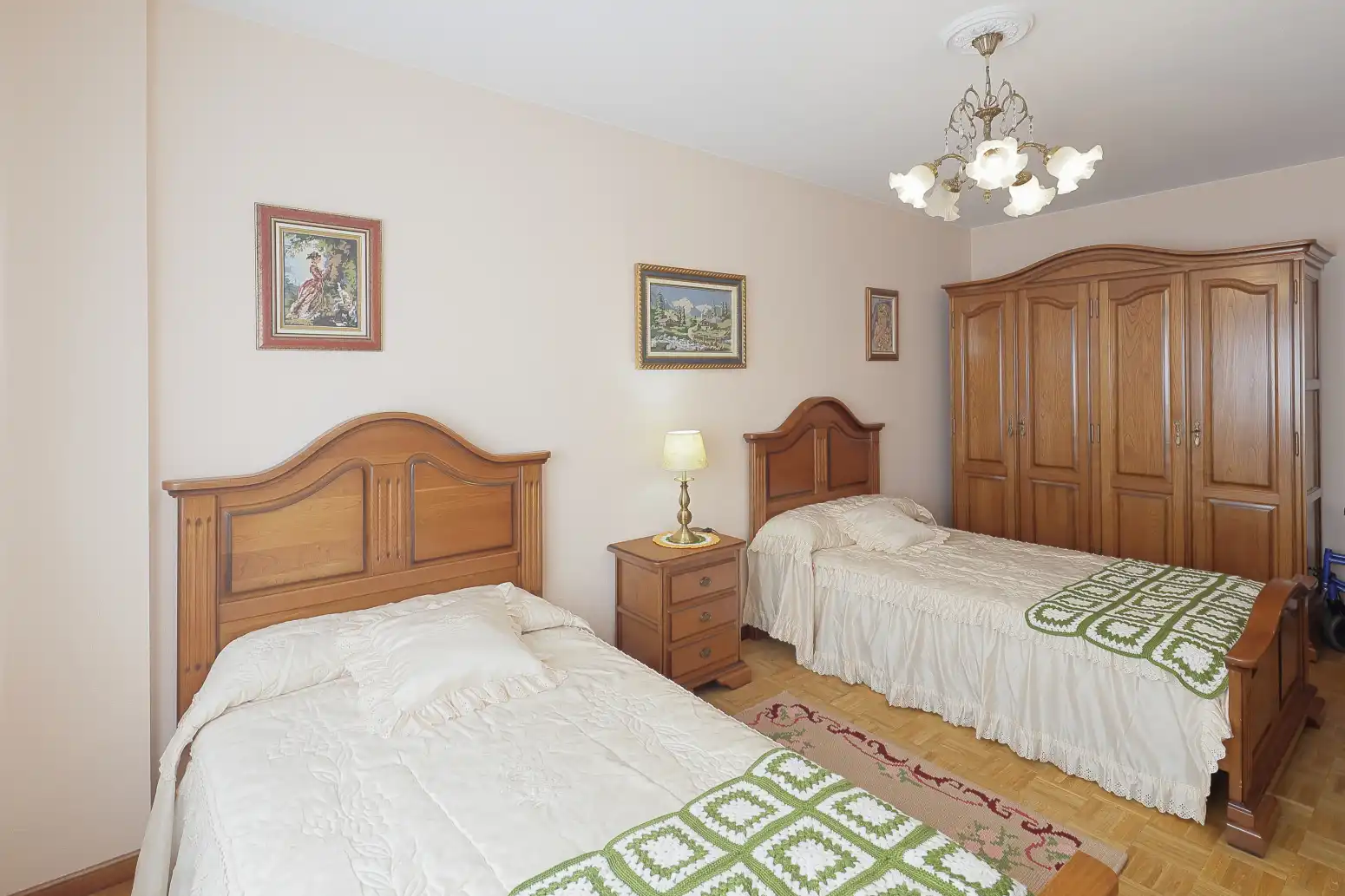 Bedroom of Flat for sale in Gijón   with Heating, Parquet flooring and Storage room