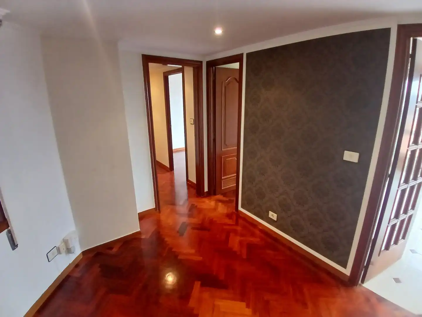 Piso en venta en Ferrol con Calefacción y Trastero