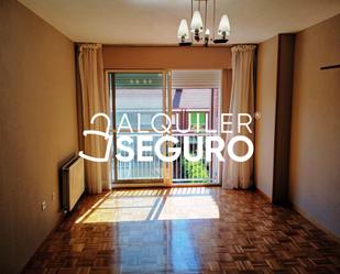 Bedroom of Flat to rent in Valladolid Capital  with Air Conditioner, Heating and Storage room