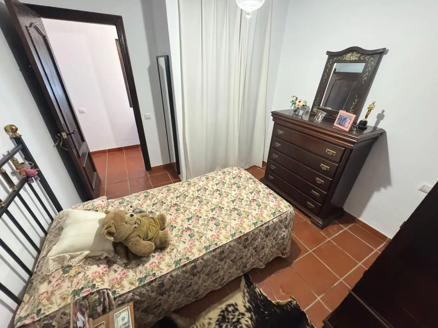Habitación de Casa o chalet en venta en Dos Hermanas con Aire acondicionado, Jardín privado y Trastero