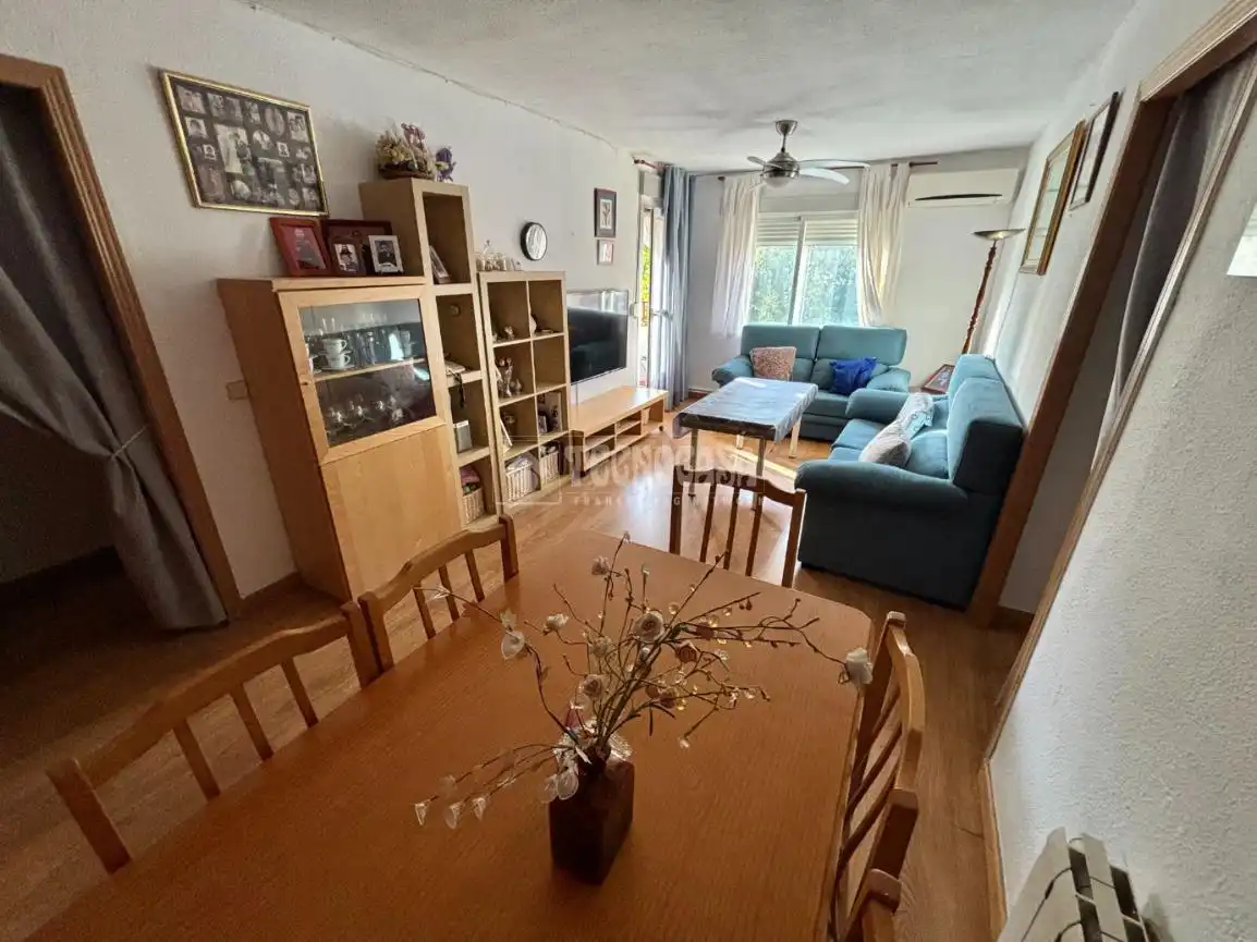 Wohnzimmer von Wohnung zum Verkauf in Meco mit Heizung und Terrasse