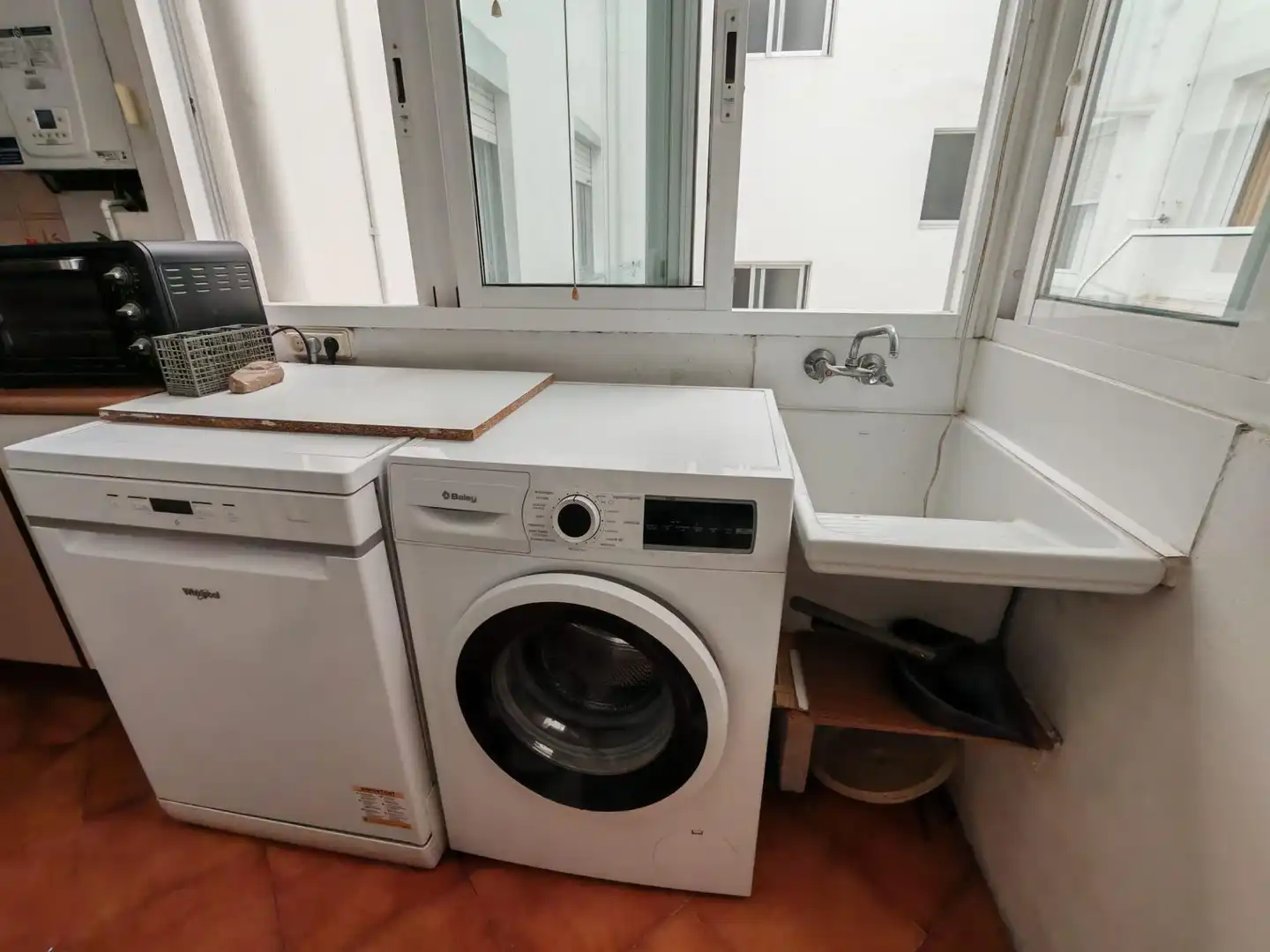 Piso de alquiler en SIMON BOLIVAR, Plaza España - Corte Inglés