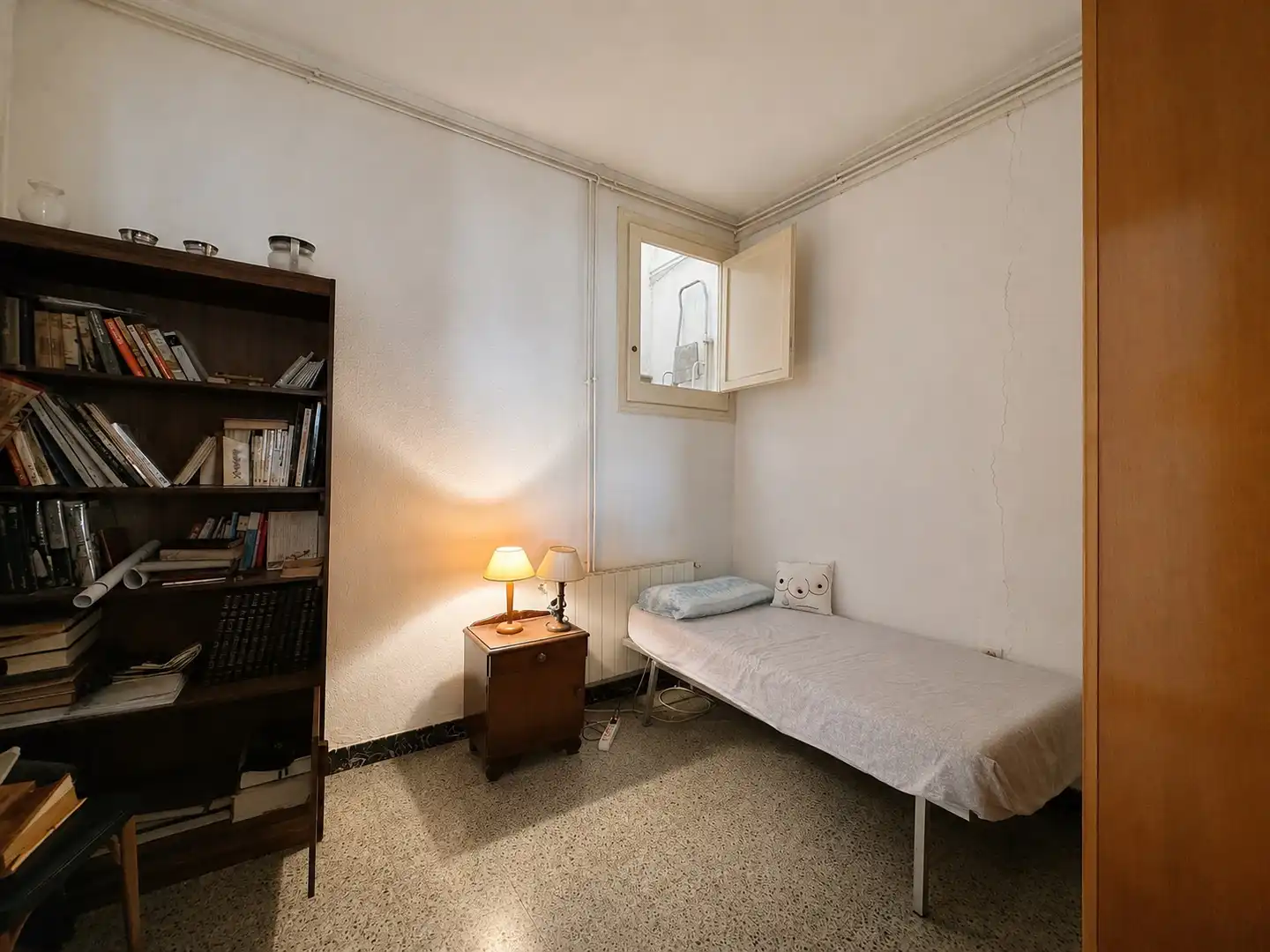 Dormitori de Casa o xalet en venda en Rubí amb Calefacció, Terrassa i Balcó