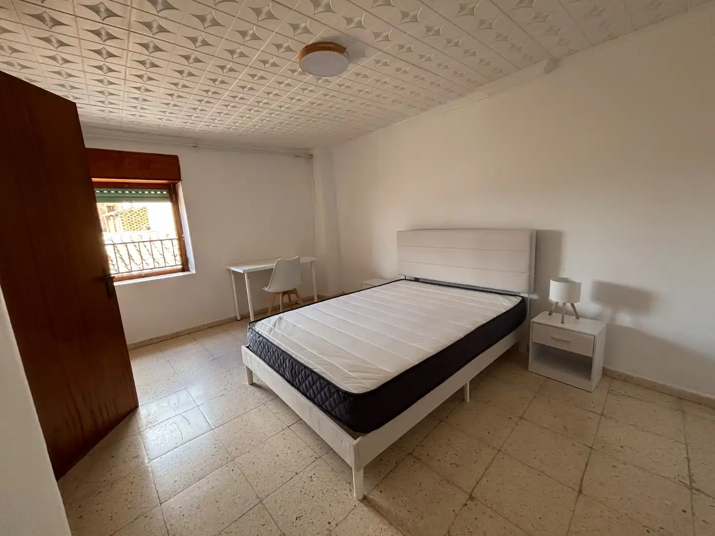 Bedroom of Houses for share in Onil  with Terrace, Furnished and Washing machine