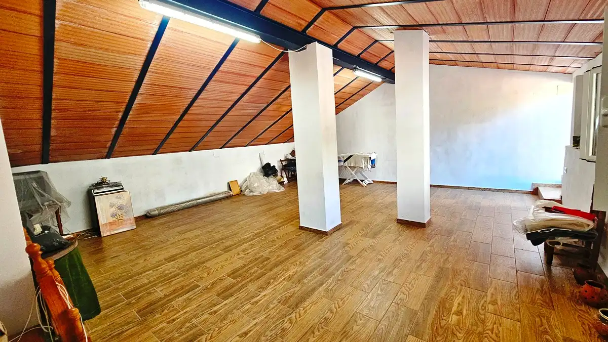 Haus oder Chalet zum Verkauf in Cortegana mit Privatgarten und Abstellraum