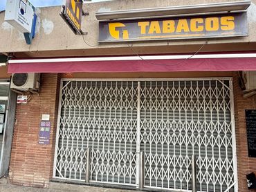 Local comercial en alquiler en Carrer de Rubió i Balaguer