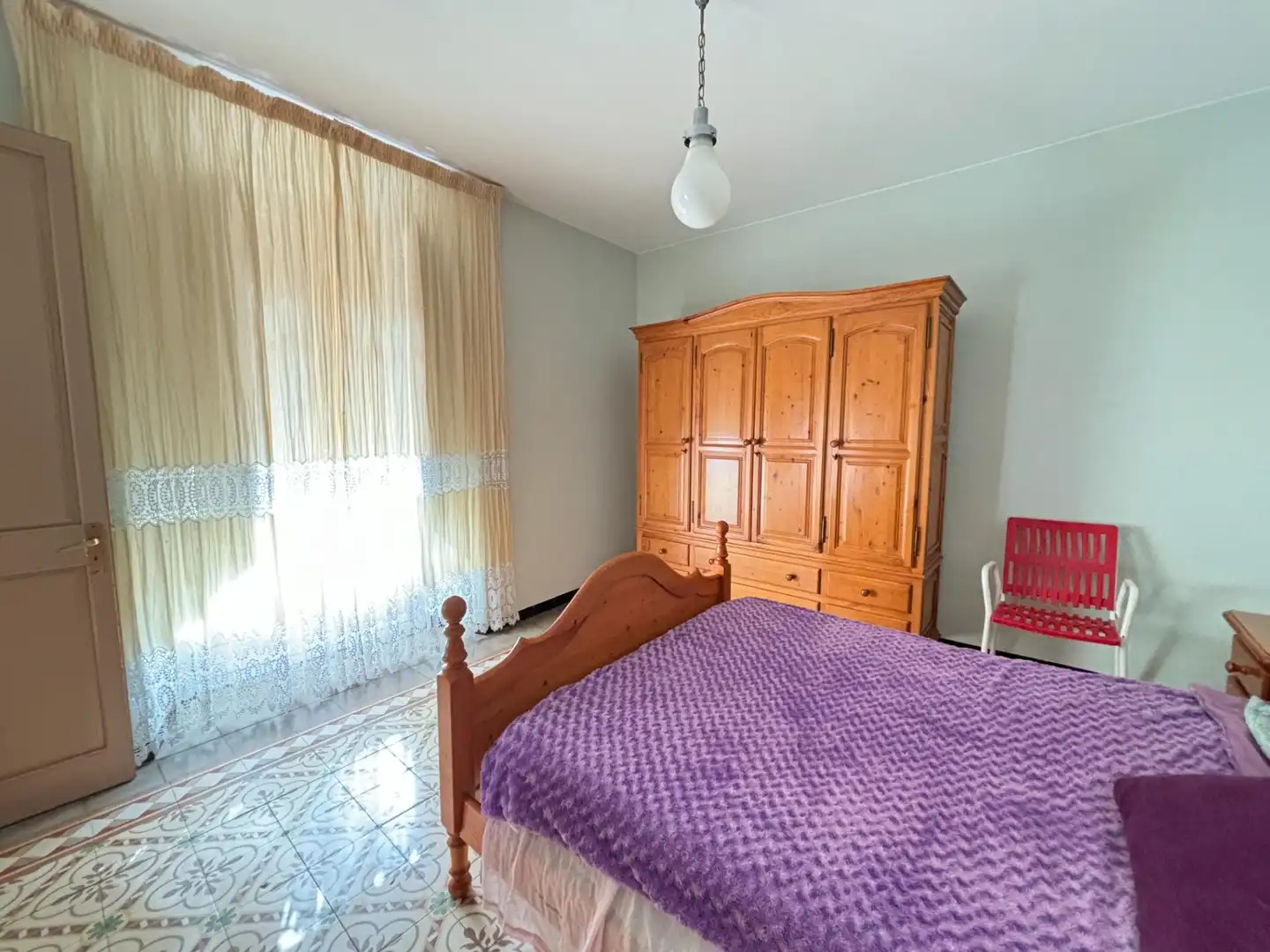 Habitación de Casa adosada en venta en Sant Feliu de Pallerols con Calefacción, Jardín privado y Terraza