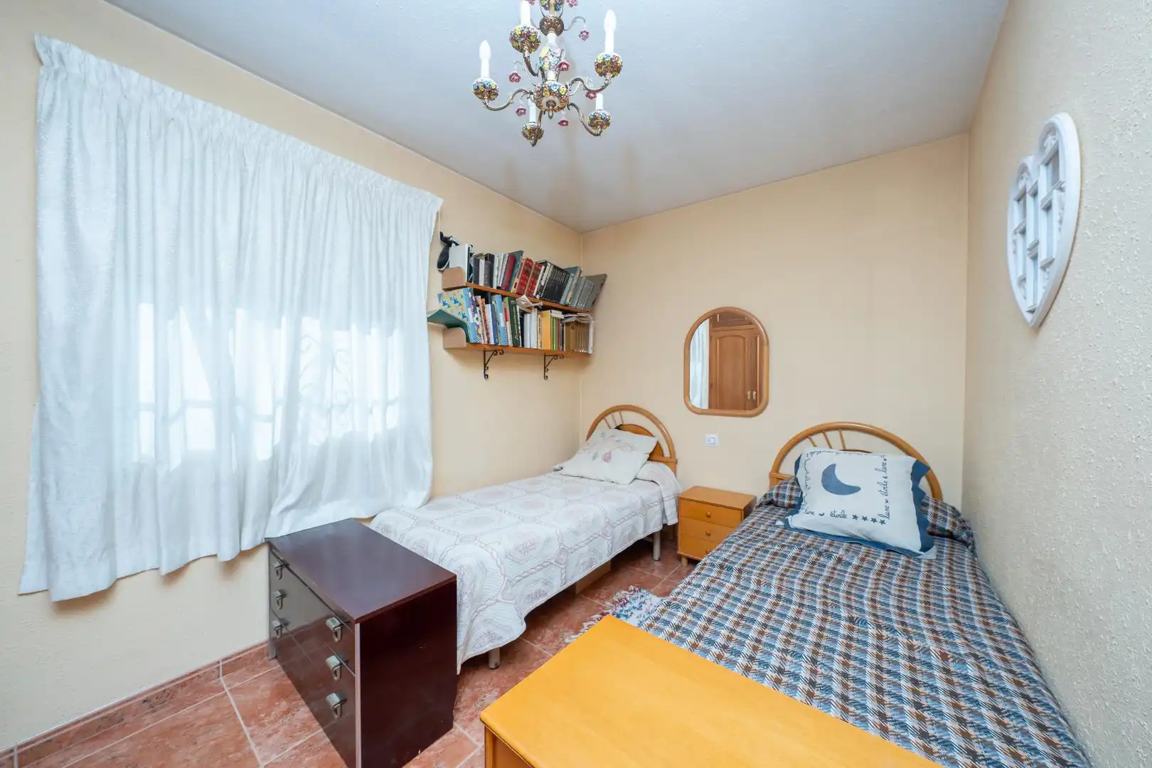 Dormitori de Casa o xalet en venda en Alicante / Alacant amb Aire condicionat i Piscina