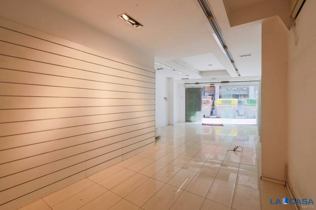Local comercial en Venta en La Bordeta