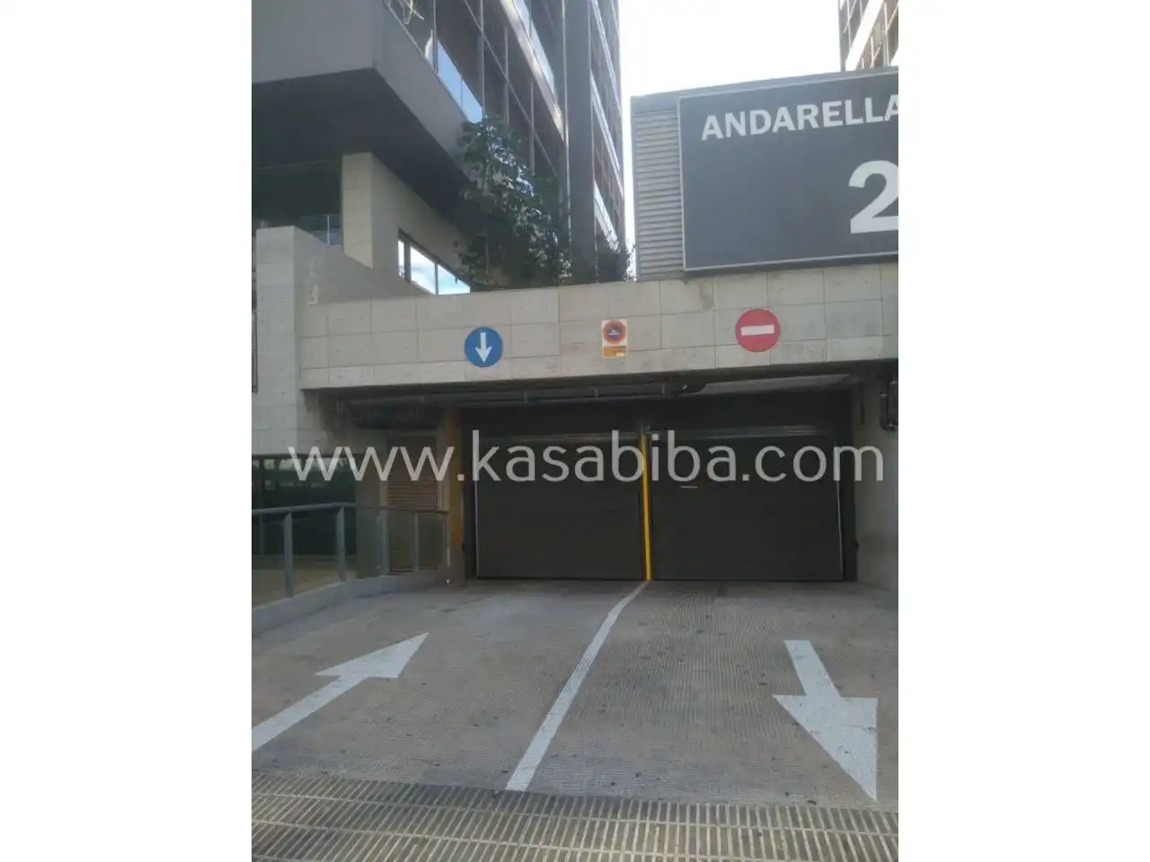 Parking de Ático en venta en Valencia con Aire acondicionado, Calefacción y Parquet
