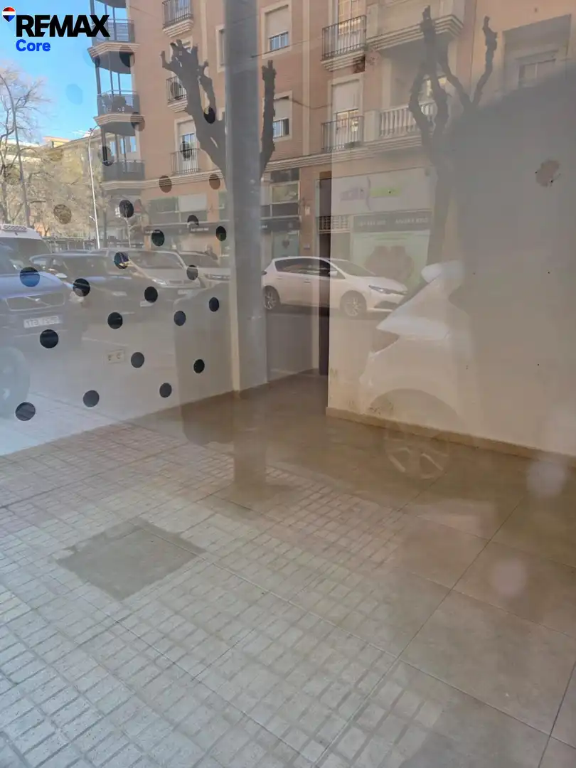 Local en venta en Badajoz